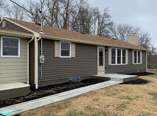 2 Liberty Ave, Jacksontown, OH 43030