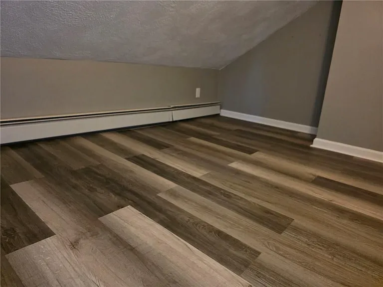 216 Maplewood Ave — Photo 20