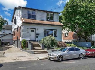 212 Wayne Ave, Cliffside Park, NJ 07010