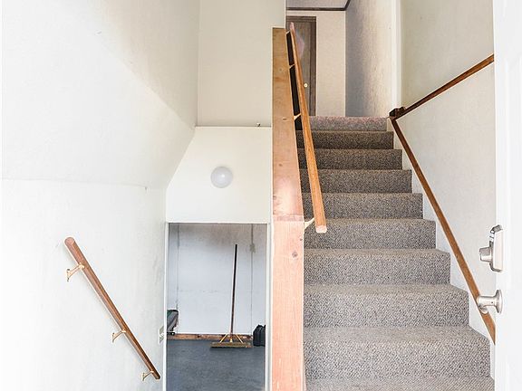 4th image of 1218 Bighorn Rd