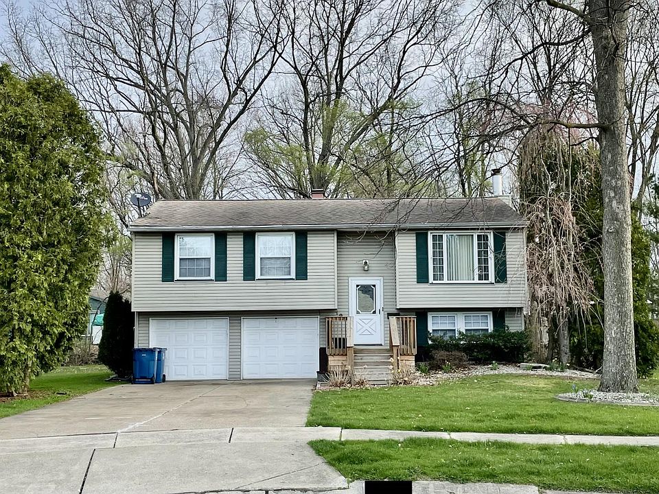 1st image of 197 Donna Ct