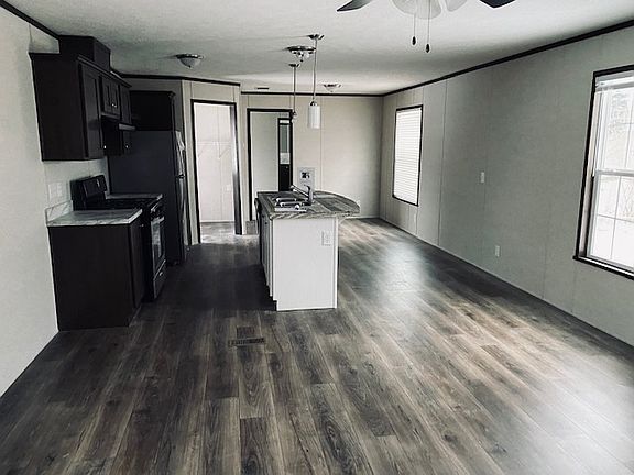 2nd image of 249 Beech Ct