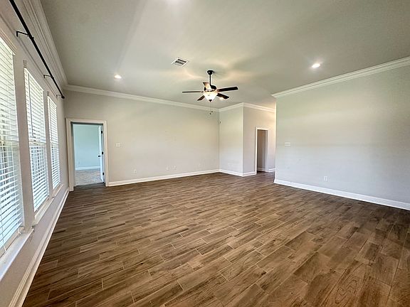 4th image of 3847 Joseph Randall Dr