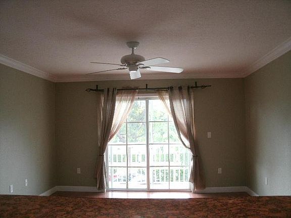 5th image of 150 NE 15th Ave APT 150