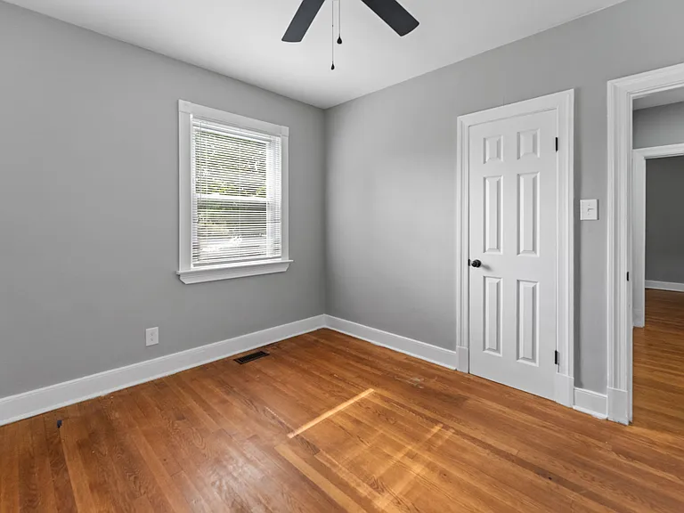 2501 Williams St — Photo 22