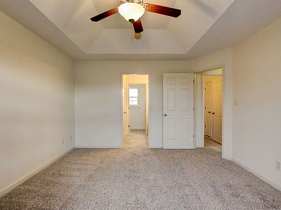 4th image of 3401 Silty Ct