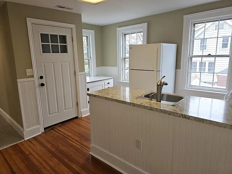 19 Howard Ave #2 — Photo 14