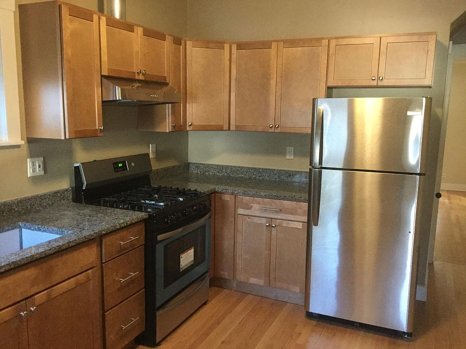 1st image of 3417 Cuyler Ave APT 1
