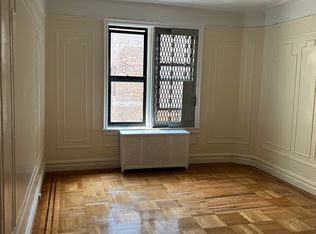 55 W Mosholu Pkwy N #5, Bronx, NY 10467
