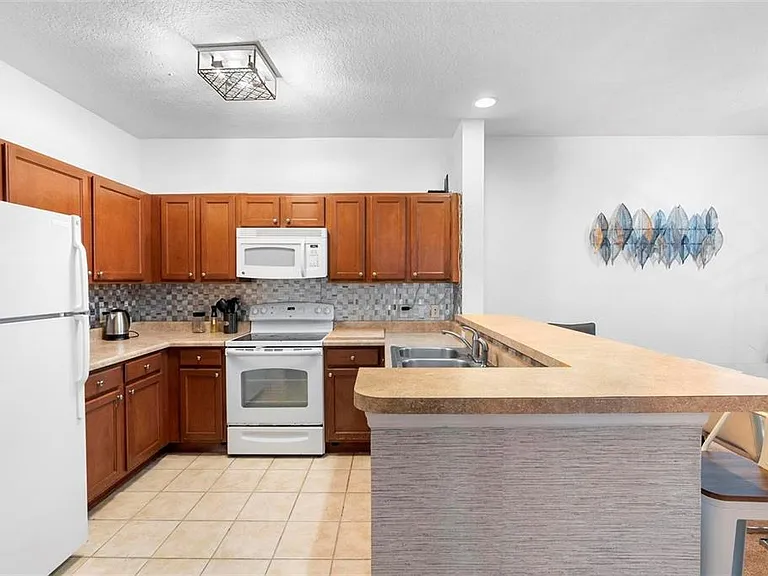3174 Feltrim Pl #203 — Photo 6