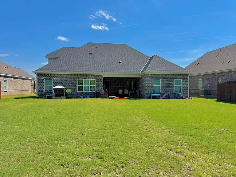 146 Lenore Ct — Photo 29