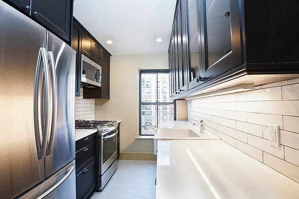 Rented by Engel and Volkers Brownstone Brooklyn | media 10