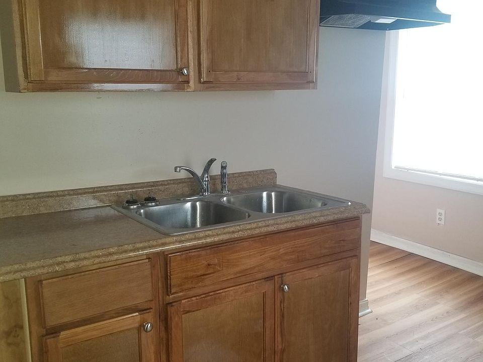 1st image of 3040 O Bryon St