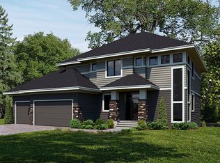 58 Rapp Farm Blvd, North Oaks, MN 55127