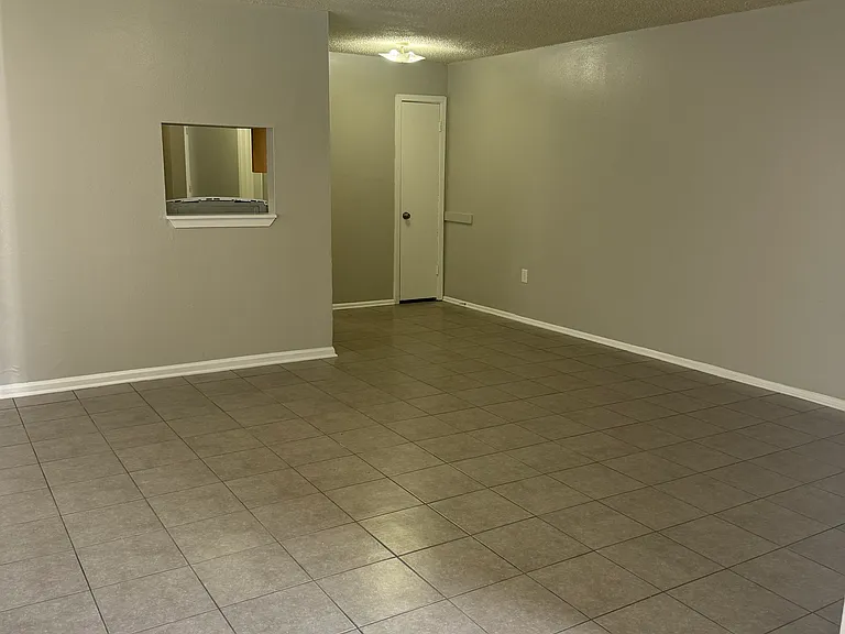 708 24th St #708 — Photo 16