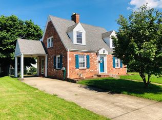 313 9th St, Carrollton, KY 41008