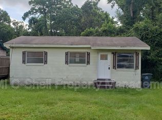 10612 Chemstrand Rd, Pensacola, FL 32514