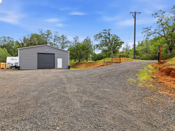 15560 Bear Cub Dr, Sonora, CA 95370