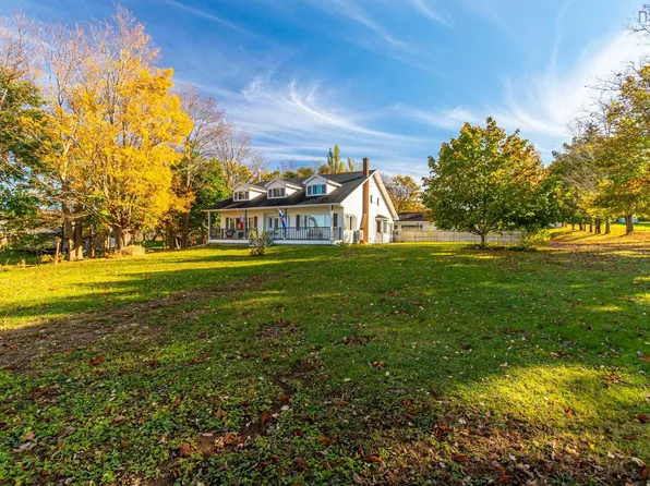 428 Highway 1, Deep Brook, NS B0S 1J0