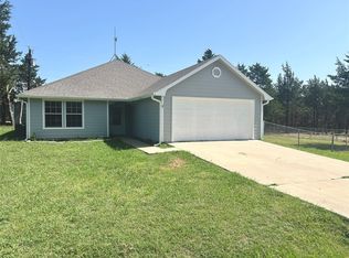 121 Pecan Dr, Pottsboro, TX 75076
