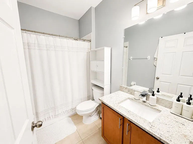 7605 N Dixon Ave — Photo 5