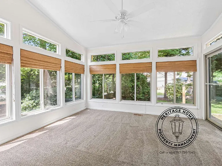 301 Patriot Way — Photo 2