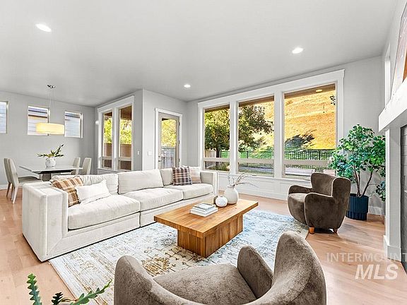 5th image of 5618 E Millet Dr