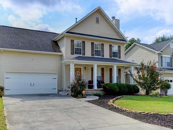 3rd image of 8124 Faircrest Ln