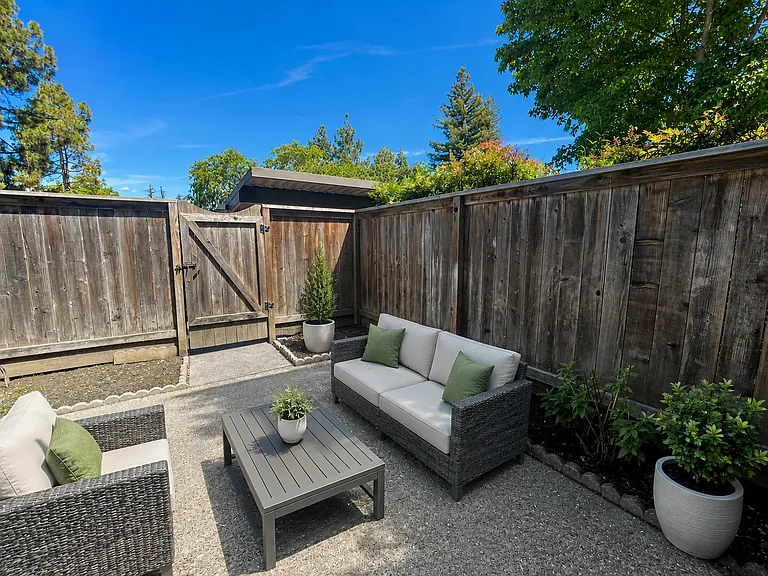 3614 Shelter Creek Dr — Photo 12