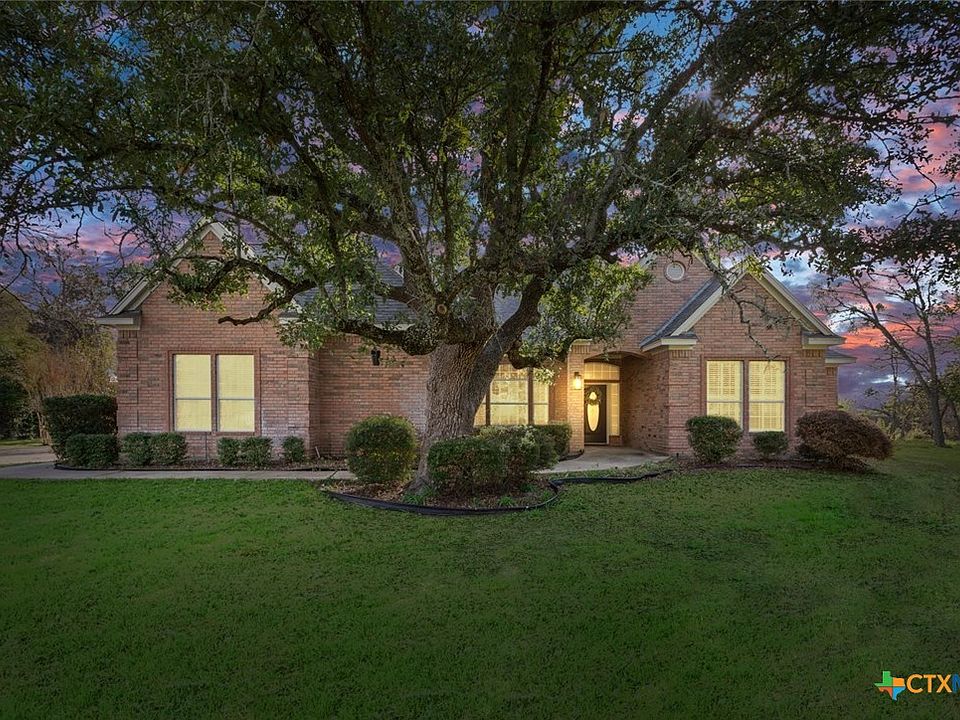 1st image of 701 Olde Oaks Dr