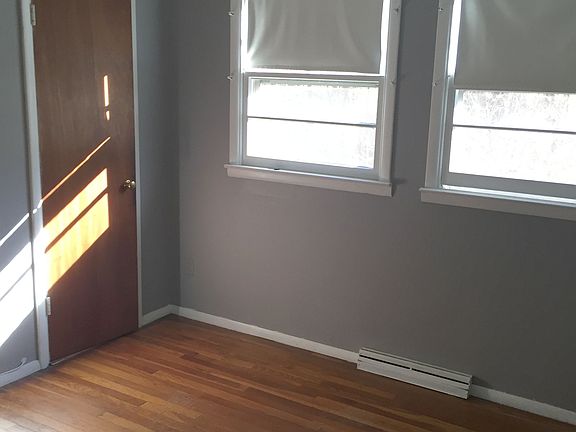 5th image of 46 S Lawn Ave
