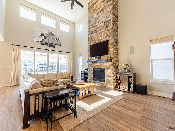 5th image of 52 Simmental Loop