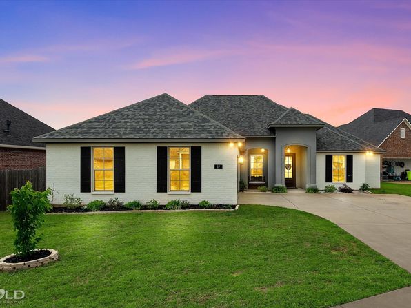 37 Crowder Dr, Benton, LA 71006
