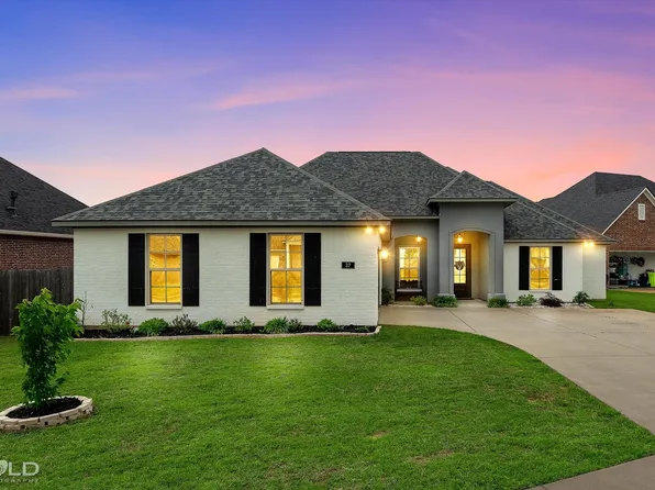 37 Crowder Dr, Benton, LA 71006