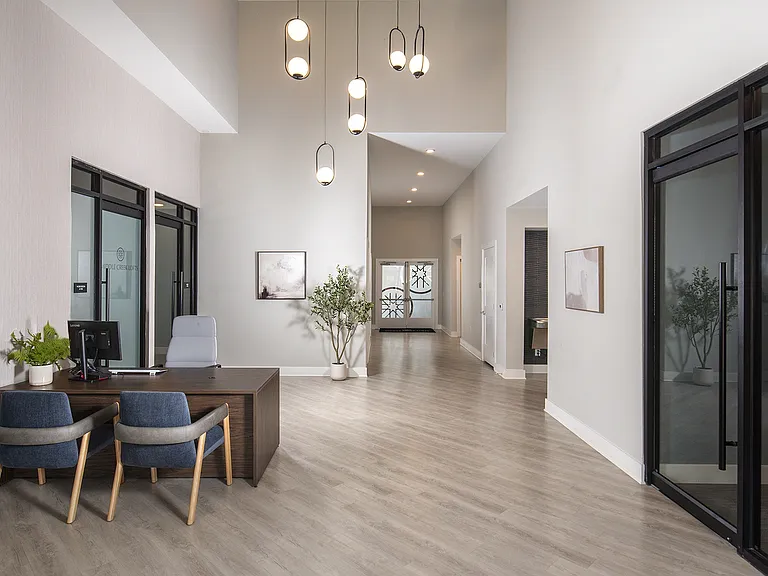 Middle Creek Lofts — Photo 15