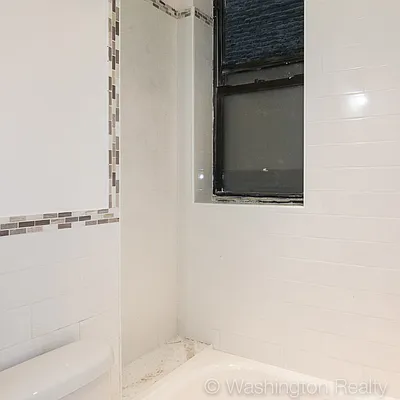 Sold by Washington Realty Corp. | media 9