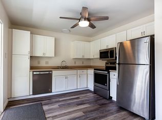 1101 Kumukumu St, Honolulu, HI 96825