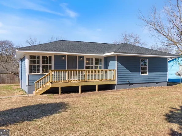 1325 Patterson Dr, Gainesville, GA 30501