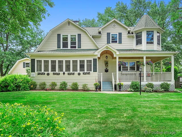 765 Hill Ave photo 1