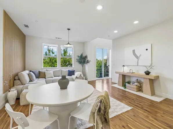 391 Charles Morris Ter, Sunnyvale, CA 94085