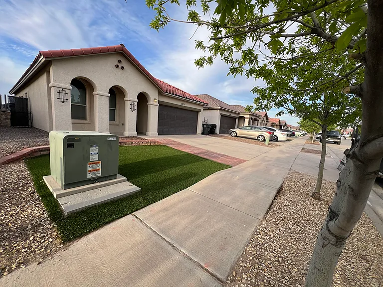 13495 Selby St — Photo 2
