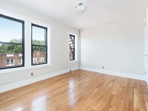 4th image of 317 Lefferts Ave APT 4