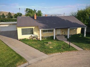 312 Circle Dr, Montpelier, ID 83254