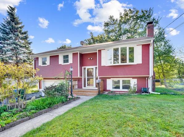 34 Gayle Drive, Bristol, CT 06010