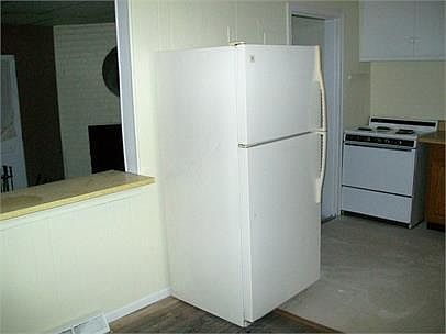 1st image of 6416 Kensington Ave