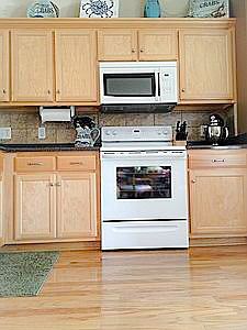 2nd image of 2515 New Holland Cir