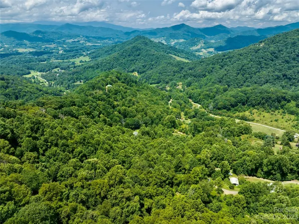 0 Grapevine Cv, Clyde, NC 28721