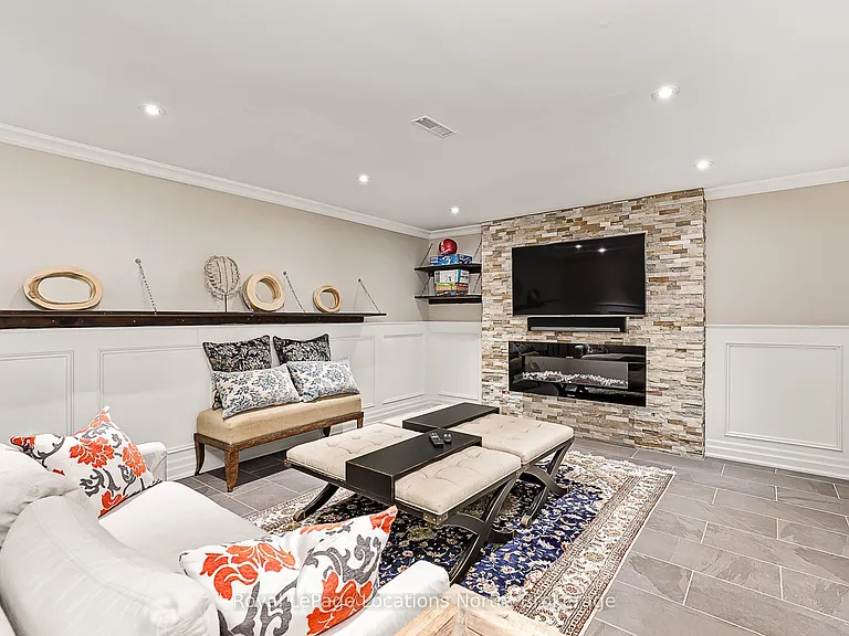 128 Orchard Dr — Photo 26