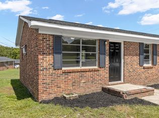 700 Brook St APT 11, Honea Path, SC 29654