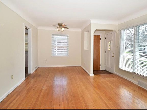 5th image of 523 E La Salle Ave